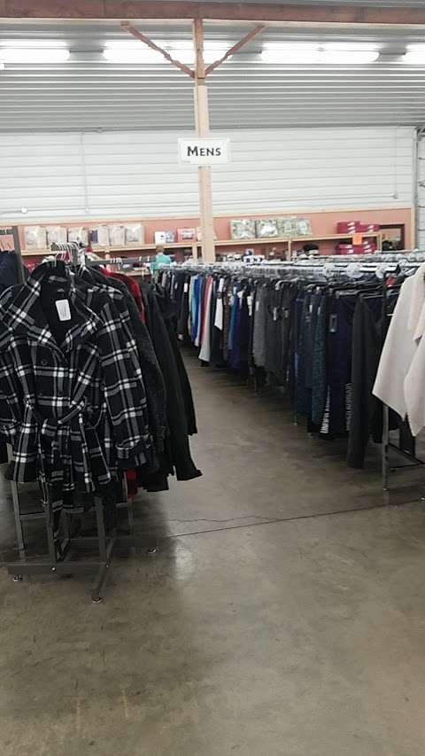 B2 Outlet Store B2 Outlet Store
